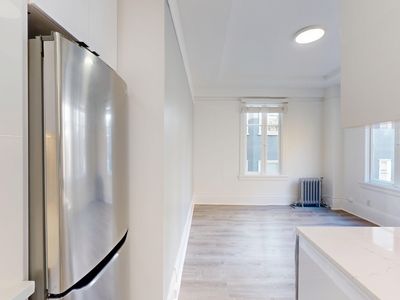 626 Powell St #203 - Main Image