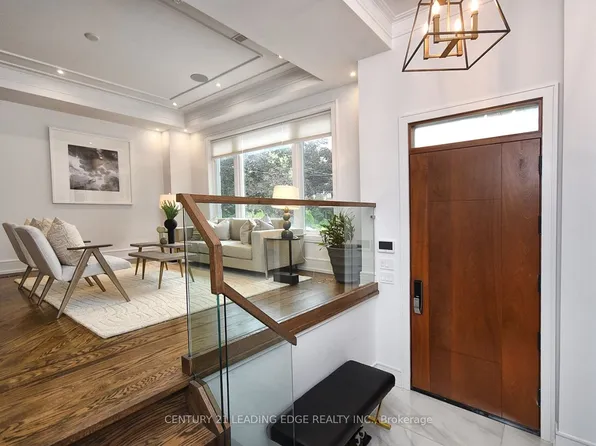 119 Stibbard Ave, Toronto, ON M4P 2B9