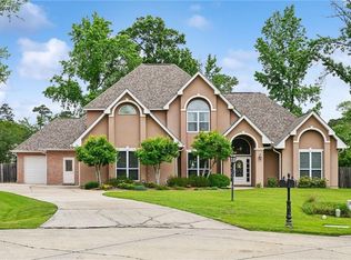 1338 Woodmere Dr, Mandeville, LA 70471