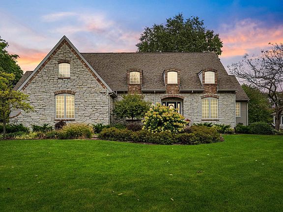 2nd image of 5800 Craigin Bluff Ct