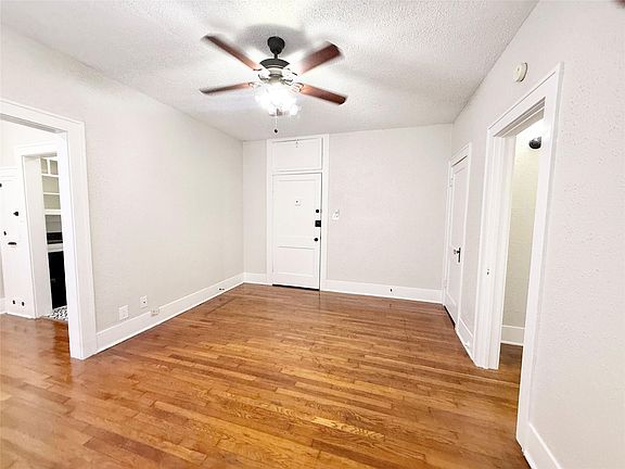 5th image of 1126 Berthea St APT 6
