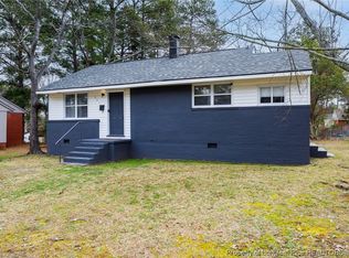 461 McRae Dr, Fayetteville, NC 28305