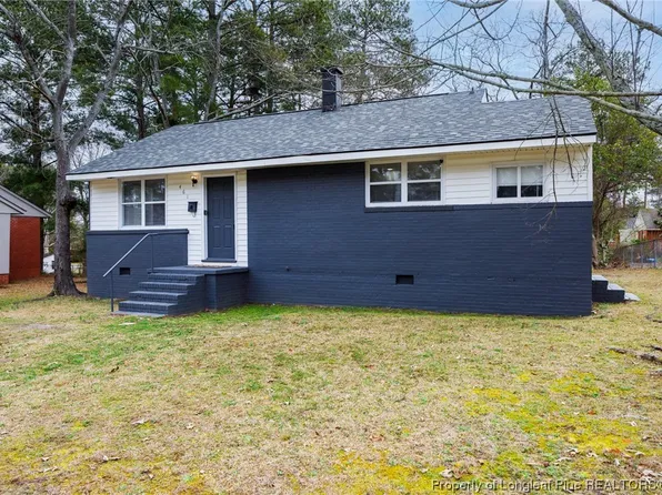 461 McRae Dr, Fayetteville, NC 28305
