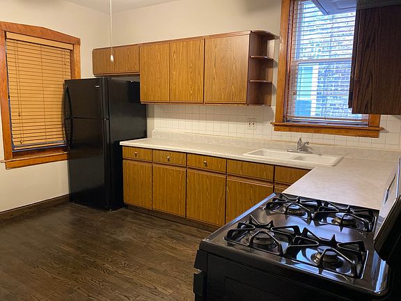 5th image of 2115 Scoville Ave Unit 1