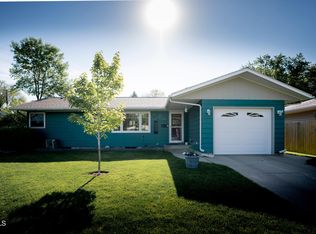 238 15th Ave NE, Jamestown, ND 58401