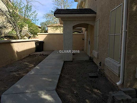 4th image of 510 Fragrant Orchard St