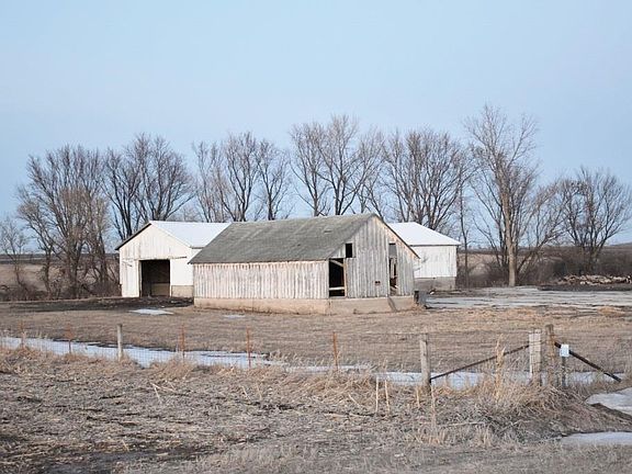 4th image of 2039 140th St