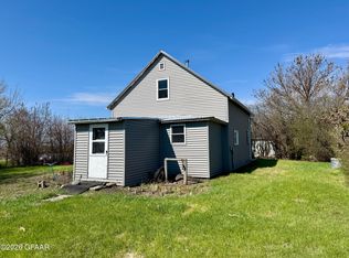 9687 87th Ave NE, Calvin, ND 58323