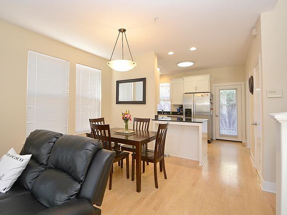 5th image of 278 Cypress Park