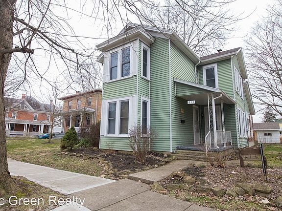 3rd image of 213 S Main St
