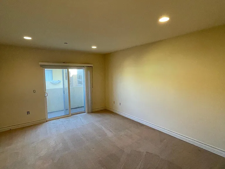 1409 S Westgate Ave #202 — Photo 7