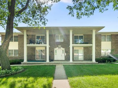 780 Russell Rd APT 3, Waterloo, IA, 50701
