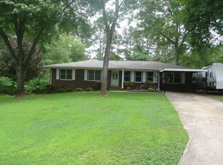 910 Laurel St, Bremen, GA 30110