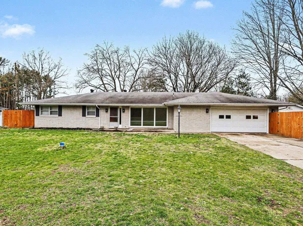 51815 Bittersweet Rd, Granger, IN 46530