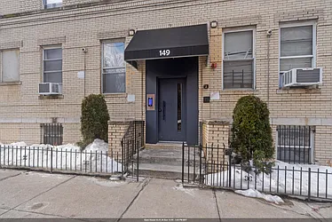 149 Grant Avenue, #2C