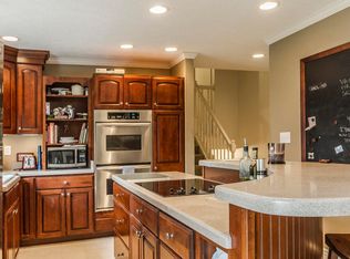 5702 Dorsey Dr, Columbus, OH 43235