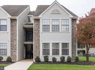 14 Sheffield Dr, Marlton, NJ 08053