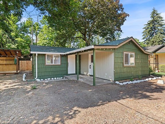 2nd image of 11126 SE Boise St