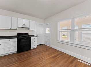 503 W 5th Ave #C, Oshkosh, WI 54902