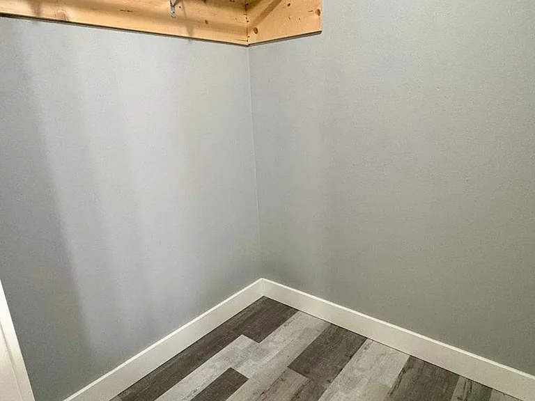 283 Tyler Ave — Photo 14