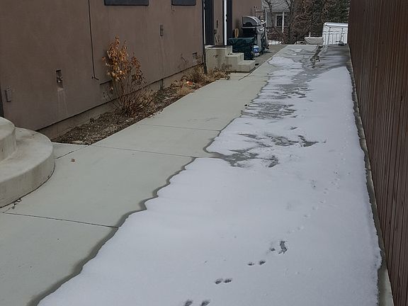 4th image of 701 W National Ave
