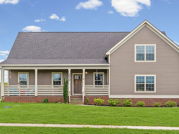 5th image of 1010 Tulip Dr