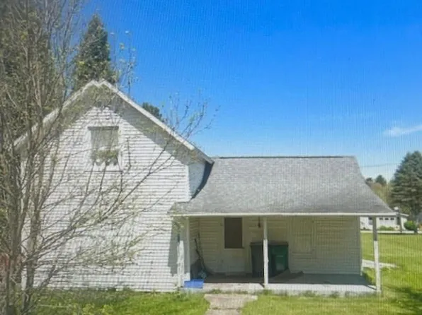 130 E clark Street, Alma Center, WI 54611