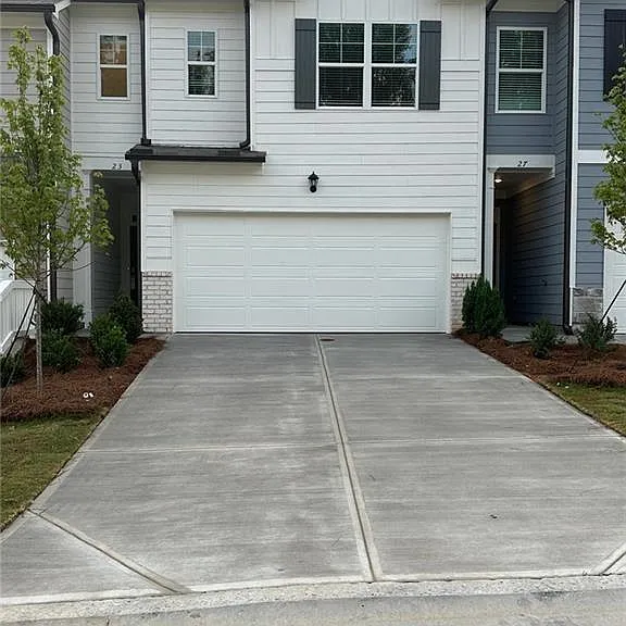 23 Berryville Dr — Photo 2