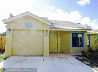 5832 Strawberry Lakes Cir, Lake Worth, FL 33463