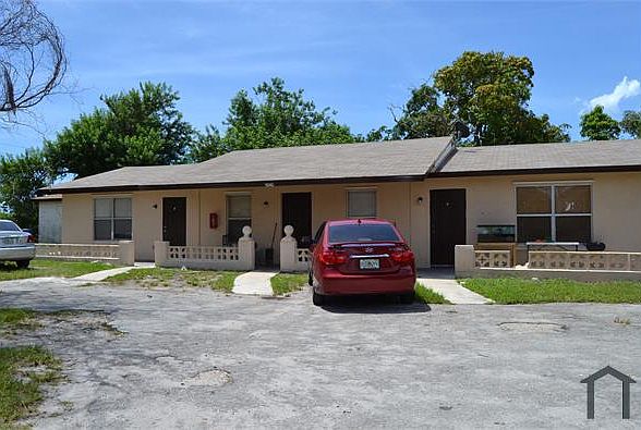 1st image of 2424 NW 21st St #3
