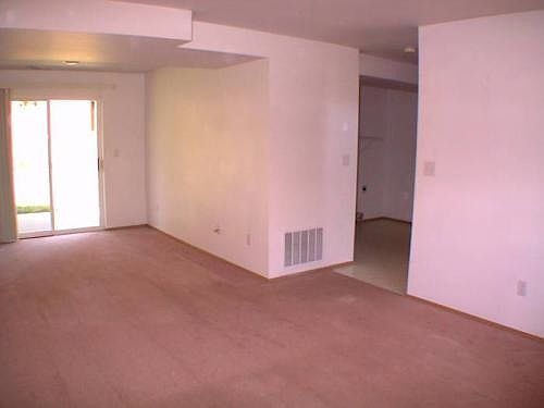 4th image of 11308 67th Avenue Ct E