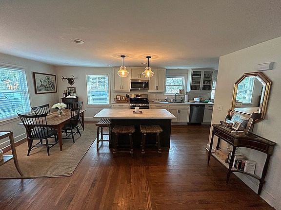 5th image of 5 Stratford Rd