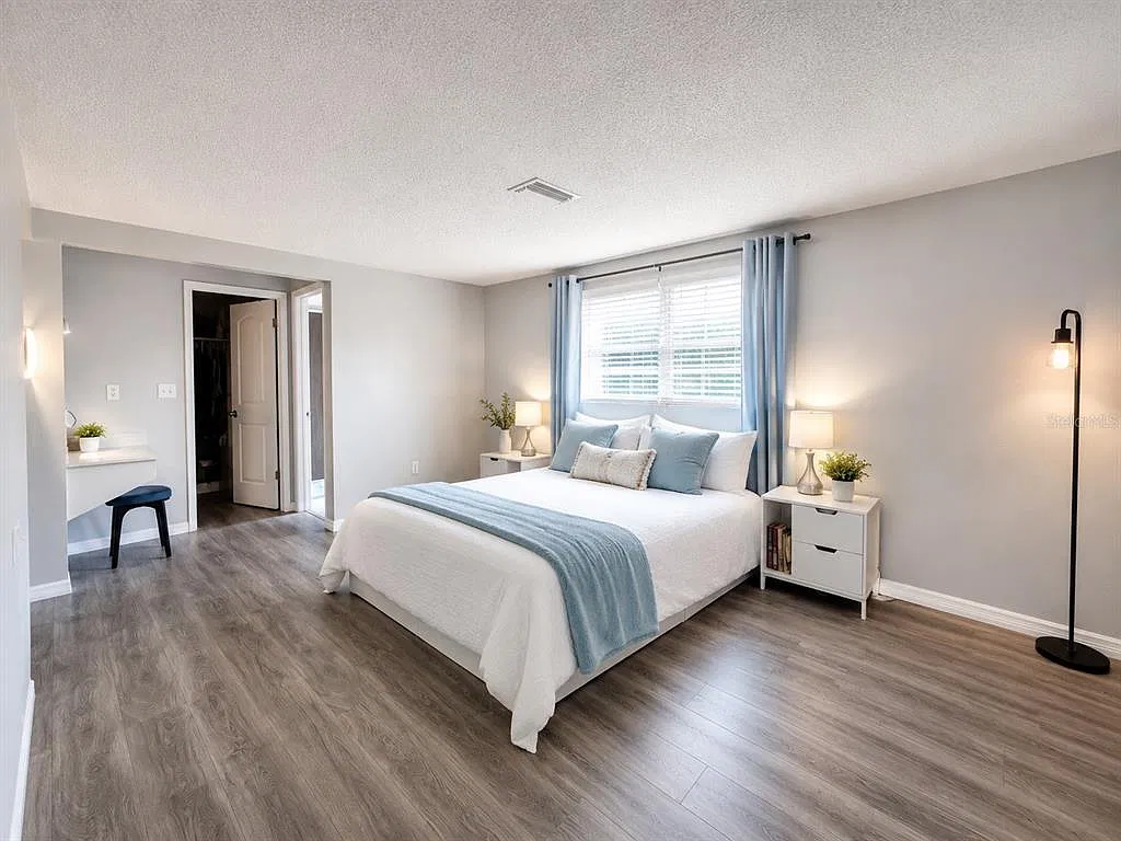 3 bed, 2.0 bath, 1771 sqft, $2,200 — Photo 4