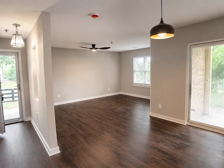 421 Redding Rd #1 — Photo 11