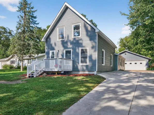 316 Young St N, Prescott, WI 54021