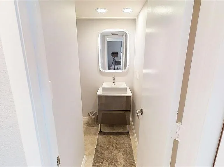 1230 Gulf Blvd #1601 — Photo 11