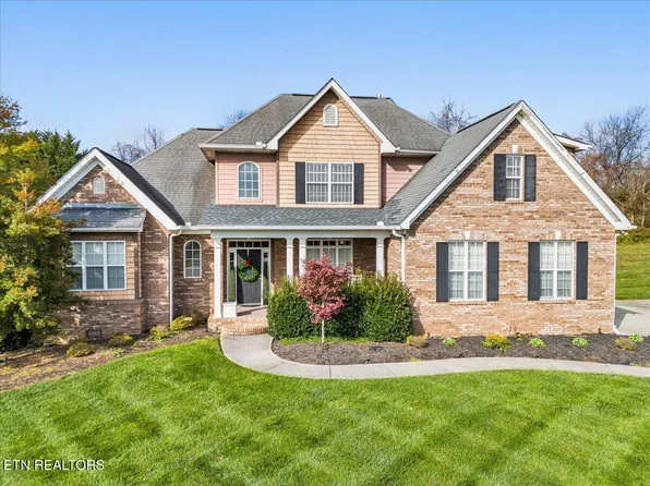 3829 Holly Berry Dr, Knoxville, TN 37938