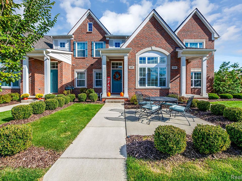 1st image of 1187 Starwood Ln #32
