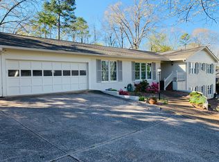 205 Club Dr, Gainesville, GA