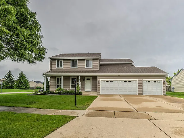 101 Southwood Cir photo 1