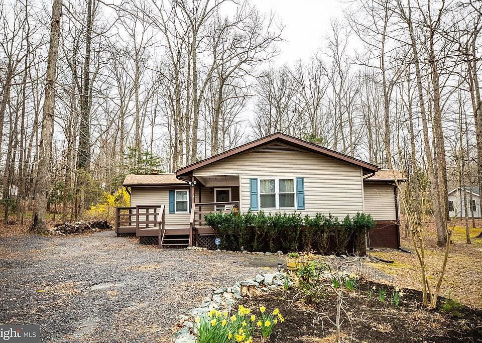 Rancher in amenity-filled Lake of the Woods