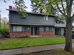 218 65th St, Springfield, OR 97478