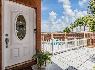 10520 Winrock Pl, Tampa, FL 33624