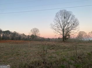 2 Edwards Rd, Yatesville, GA 31097