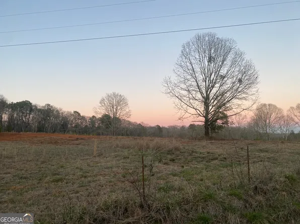 2 Edwards Rd, Yatesville, GA 31097