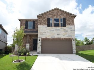 620 Community Dr, New Braunfels, TX 78132