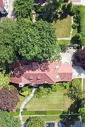 Sold by E Realty International Corp