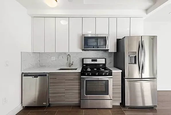 Rented by Corcoran | media 37