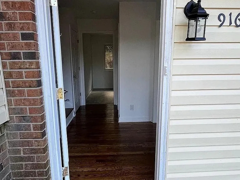 916 Forge Rd — Photo 13