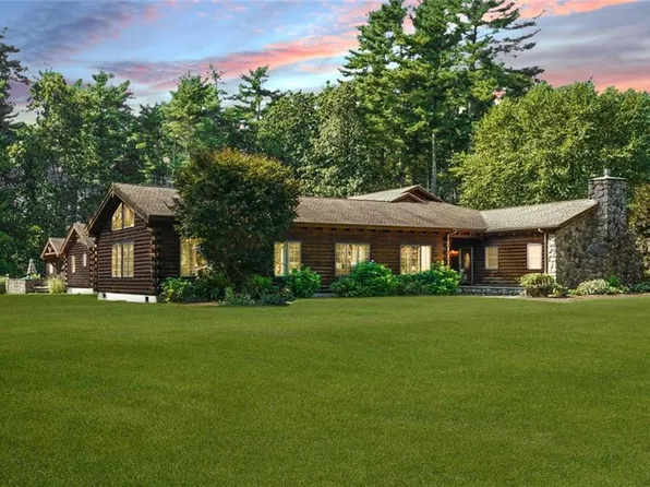 155 Pine St #153, Norton, MA 02766